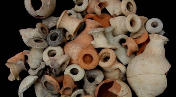 A selection of “Phoenician oil bottles”, from Motya, Sicily