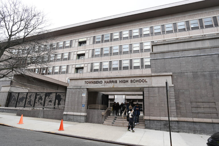 Science & tech: top queens hs bans take home essays over