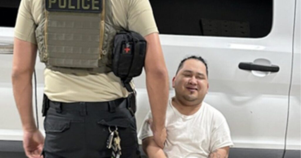 ICE Arrests Dwarf In New Orleans Who Was Previously Convicted Of Indecent Behavior With A Minor * 100PercentFedUp.com * by Andi