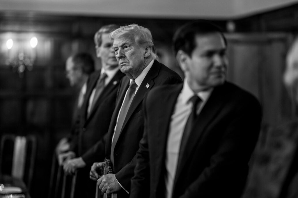 Politics: trump demands an investigation after “three very sinister events”
