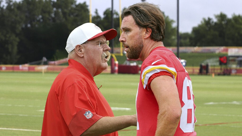 Satire news: andy reid gently tells travis kelce what expected