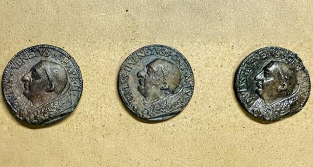 The medals of Pope Paul II discovered at Palazzetto Venezia, Rome