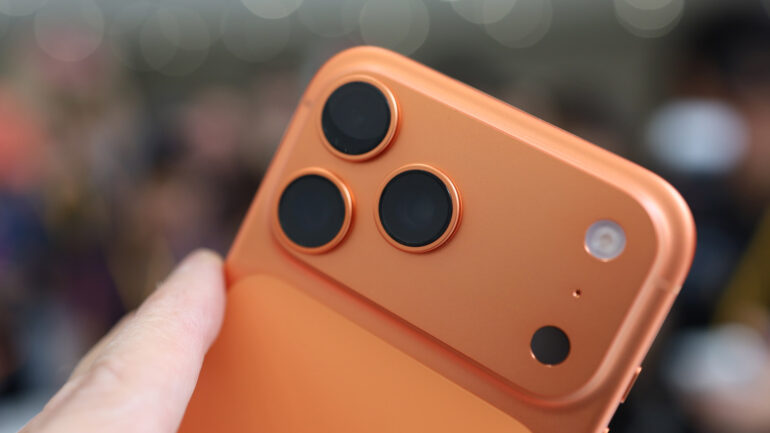 Apple iPhone 17 Pro Max HANDS ON