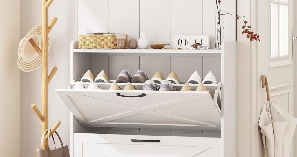 Travel & lifestyle: get that household clutter out of your