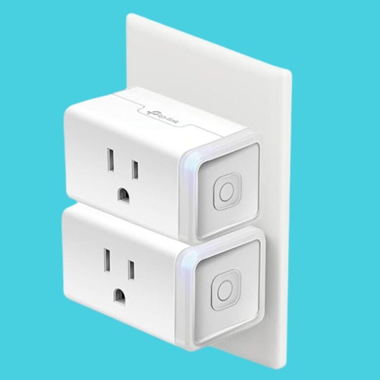 Travel & lifestyle: the baseus 7 in 1 charging station is its