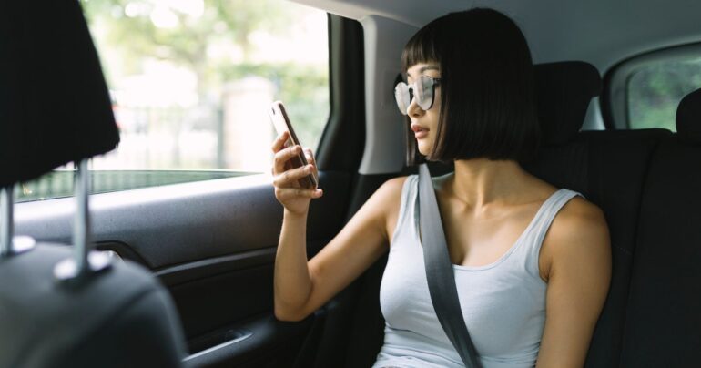 Travel & lifestyle: iphone has a hidden motion sickness feature