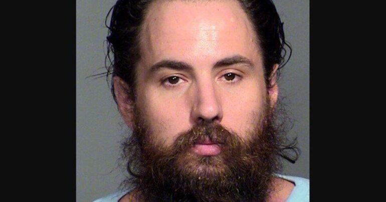 Man With Over 200 Explosives ARRESTED Outside Annual Red Mass for Supreme Court * 100PercentFedUp.com * by Kaley