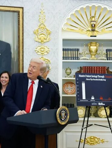 WASHINGTON, DC - OCTOBER 16: U.S. President Donald Trump delivers remarks from the Oval Office of the White House on October 16, 2025 in Washington, DC. Trump outlined plans to expand vitro fertilization (IVF) access by encouraging workplace benefits to include access to IVF and infertility coverage. (Photo by Kevin Dietsch/Getty Images)
