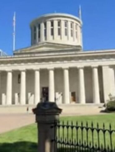 Republicans And Democrats Reportedly Strike Deal On New Congressional Map In Pro-Trump State * 100PercentFedUp.com * by Danielle