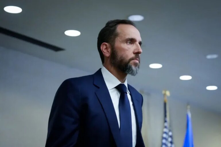 WASHINGTON, DC - AUGUST 01: Special Counsel Jack Smith delivers remarks on a recently unsealed indictment including four felony counts against former U.S. President Donald Trump on August 1, 2023 in Washington, DC. Trump was indicted on four felony counts for his alleged efforts to overturn the 2020 election. (Photo by Drew Angerer/Getty Images)