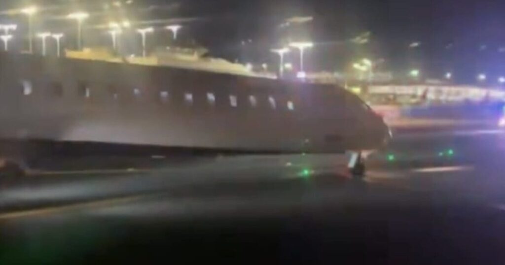 Two Commercial Airplanes Collide At NYC Airport * 100PercentFedUp.com * by Danielle