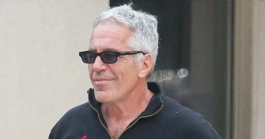 Politics: epstein drafted three apologies as the walls closed in
