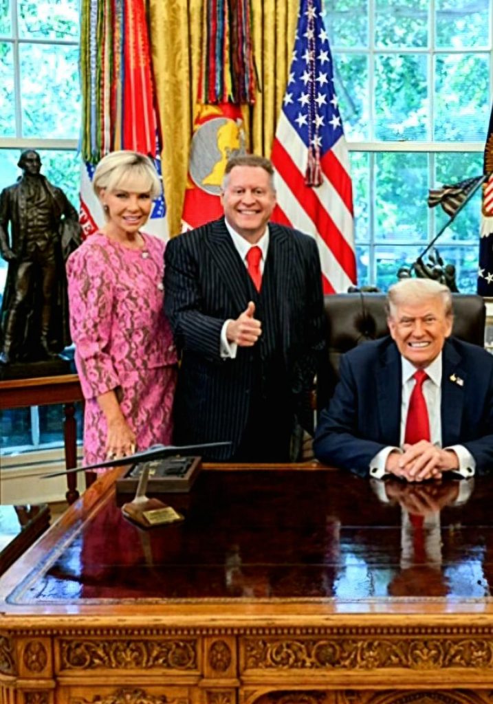 Politics: my day at the oval office with president trump.