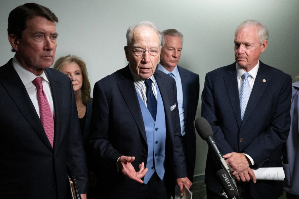 Politics: spying on gop leaders is a new low for