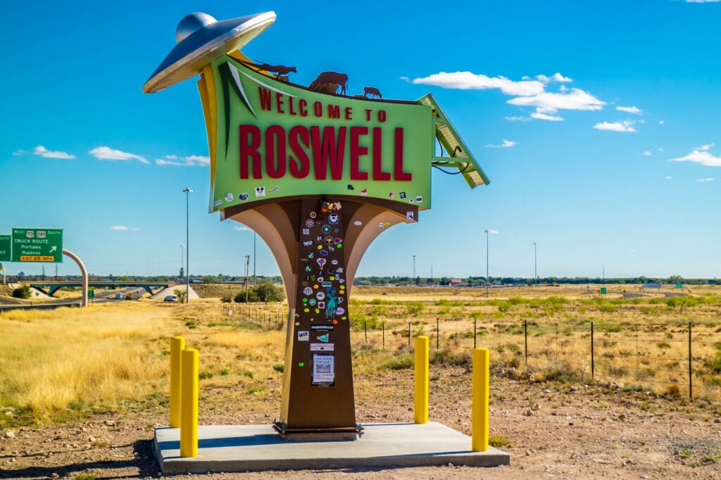 Politics: who cares about ufos in roswell? we have enough