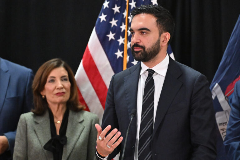 Politics: would hochul have the guts to boot mamdani if