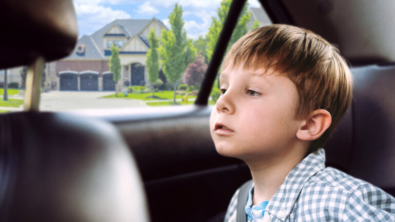 Satire news: drive through rich neighborhood exposes dad’s shortcomings as