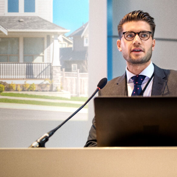 Satire news: economists: hope your heart wasn’t set on a