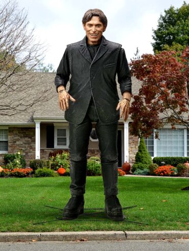 Satire news: home depot introduces new 12 foot tall willem dafoe