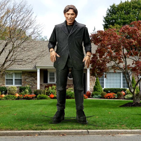 Satire news: home depot introduces new 12 foot tall willem dafoe