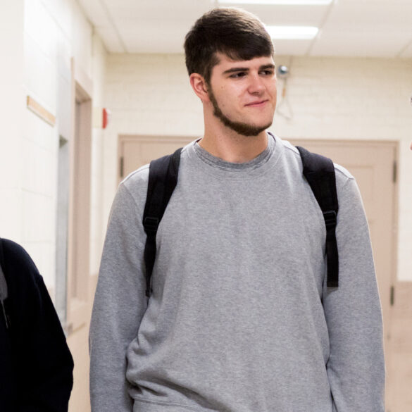 Satire news: impressionable teen falls in with wrong socioeconomic class