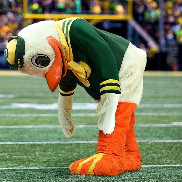 Satire news: mascot doing fentanyl fold