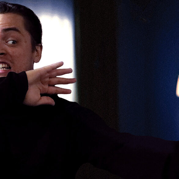 Satire news: real life dracula recoils after seeing woman on dating