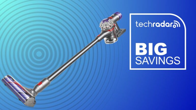 Science & tech: hurry! the dyson v8 for just au$339