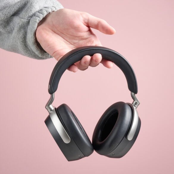 Sennheiser HDB 630 in someone's hand