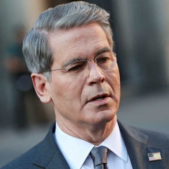 Stock market: bessent tells the ft that struggling china wants