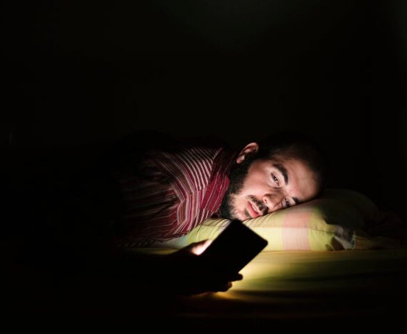 If you haven't yet, it's time to ditch your nighttime phone habit.