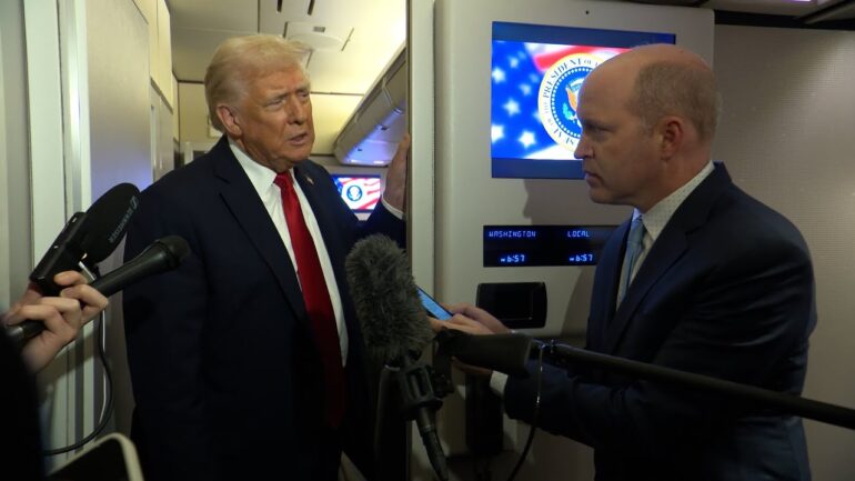 President Trump Gaggles with Press on Air Force One, Nov. 25, 2025