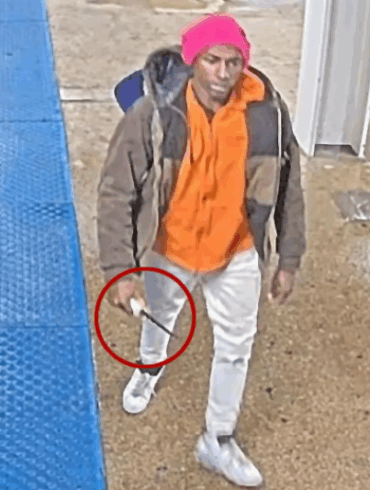 Chicago Police search for suspect in unprovoked stabbing of 27-year-old woman – One America News Network