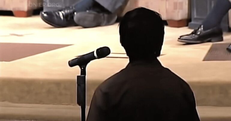 Mormon Religion In A Nutshell – John MacArthur * 100PercentFedUp.com * by Noah