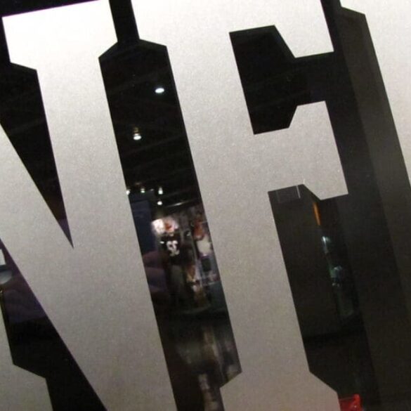 NFL Player Shot In New York City, Critically Wounded * 100PercentFedUp.com * by Danielle