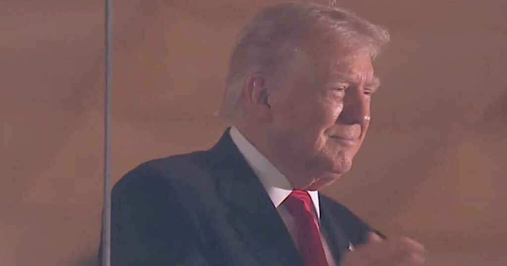 President Trump Buzzes Stadium, Calls Some Plays! * 100PercentFedUp.com * by Noah