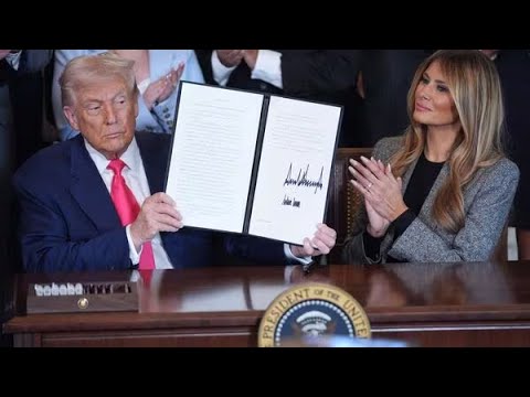 #BREAKING: Trump Signs MOST IMPORTANT Executive Order of Future Generations!