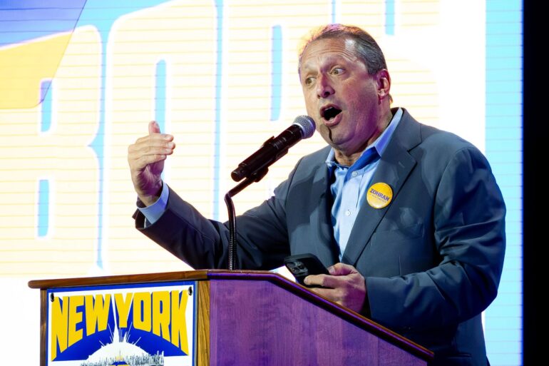 Politics: brad lander's last (we hope) lunacy: a 'climate' hissy