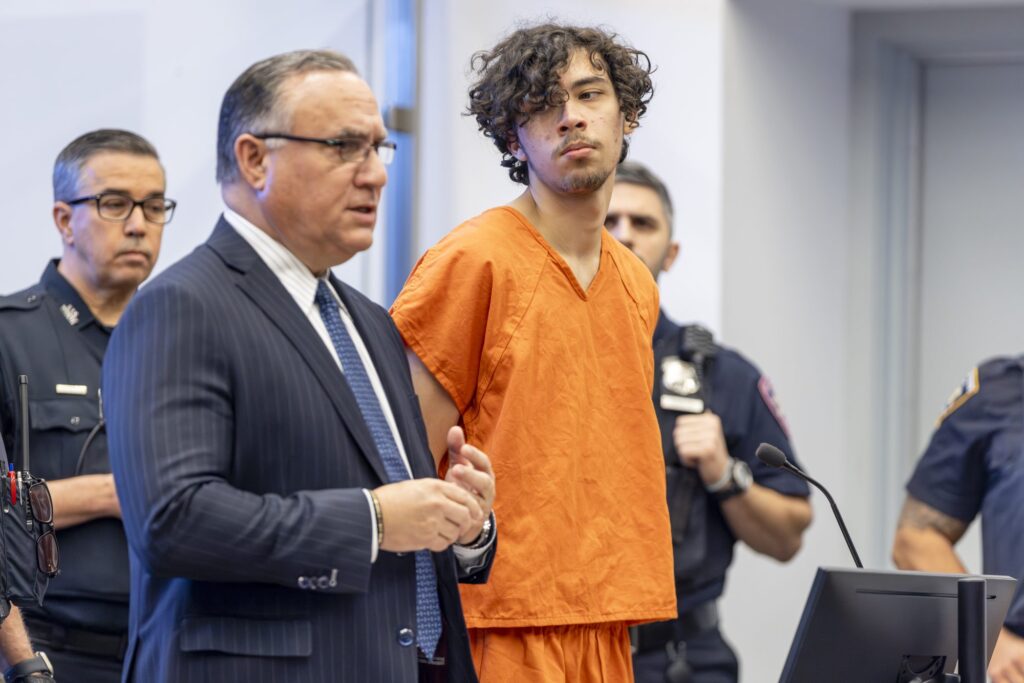 Politics: family violence needs cop response, get feds out of