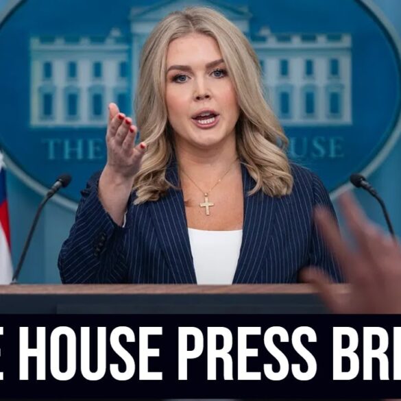 🔴 LIVE: White House Press Briefing with Karoline Leavitt on Republicans ENDING the Shutdown!