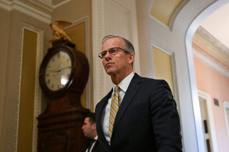 Politics: senate reaches tentative deal to end government shutdown –