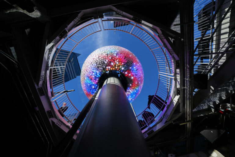 Politics: the tacky 2026 nye ball and more: letters