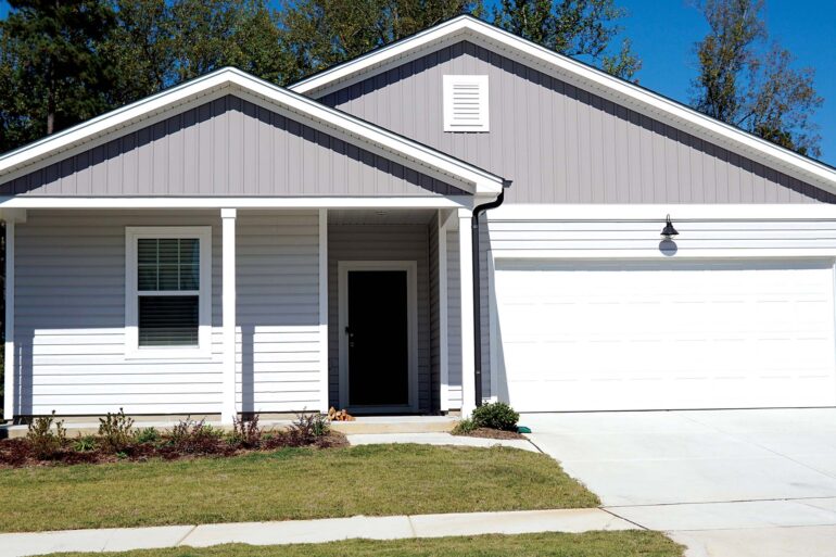 Satire news: dad’s house