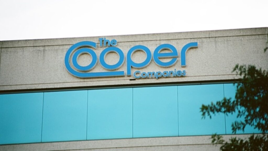 Stock market: jana partners push to break up cooper cos.