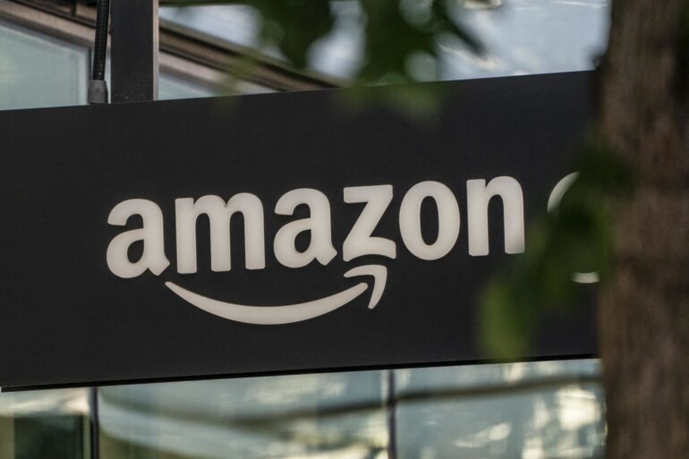 Stock market: top wall street analysts favor 3 tech stocks