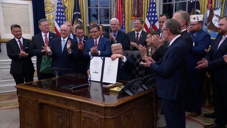 President Trump Signs Senate Amendment to H.R. 5371