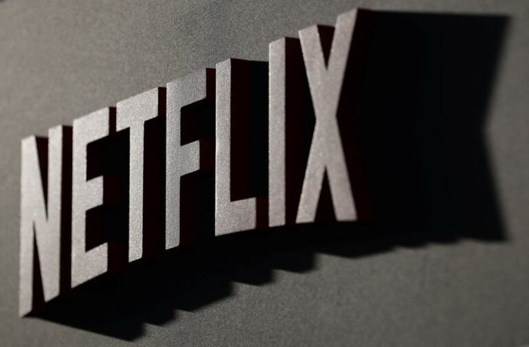 FILE PHOTO: A Netflix logo is pictured in Los Angeles, California, U.S., September 15, 2022. REUTERS/Mario Anzuoni