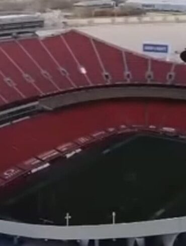 NFL Team Announces Future Move To Different State * 100PercentFedUp.com * by Danielle