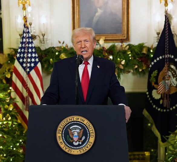 WASHINGTON, DC - DECEMBER 17: U.S. President Donald Trump addresses the nation from the Diplomatic Room of the White House on December 17, 2025 in Washington, DC. White House press secretary Karoline Leavitt said Trump would be "addressing the country about all of his historic accomplishments over the past year, and maybe teasing some policy that will be coming in the new year, as well." (Photo by Doug Mills - Pool/Getty Images)