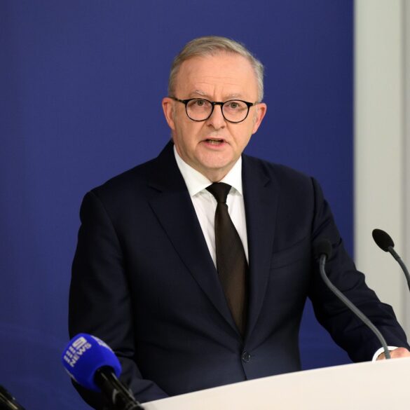 Politics: australian pm anthony albanese's pathetic answer to bondi beach